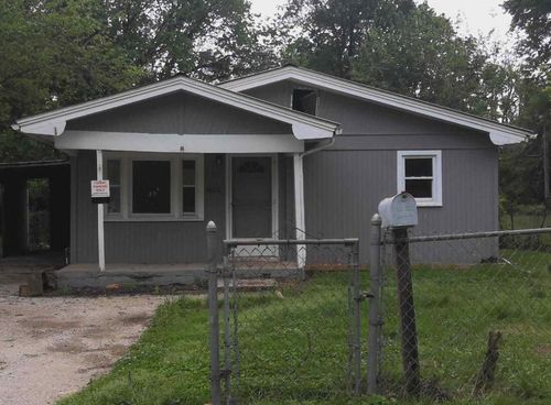 3020 W Elm St, Springfield, MO, 65802-4708 | Card Image