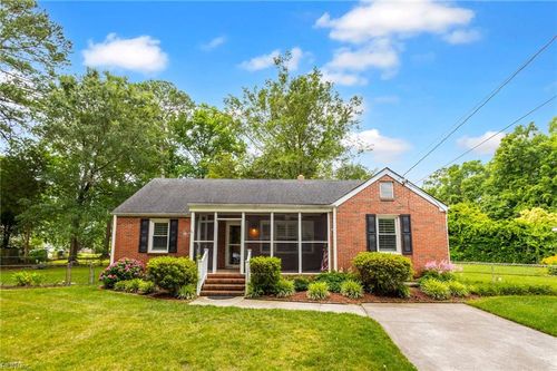 6333 Tuttle Ave, Norfolk, VA, 23502-2822 | Card Image