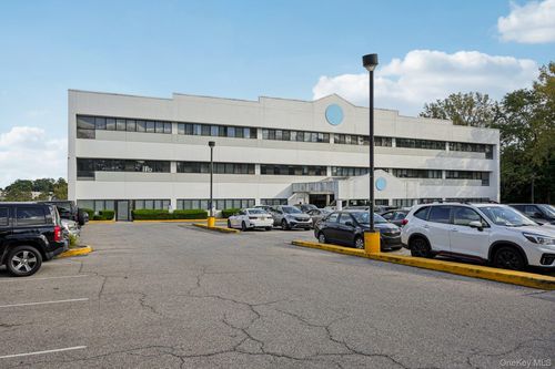 ste-307-970 N Broadway, Yonkers, NY, 10701-1324 | Card Image