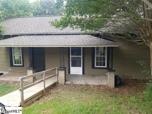 201 Lucky Street, Easley, SC, 29640 | Card Image