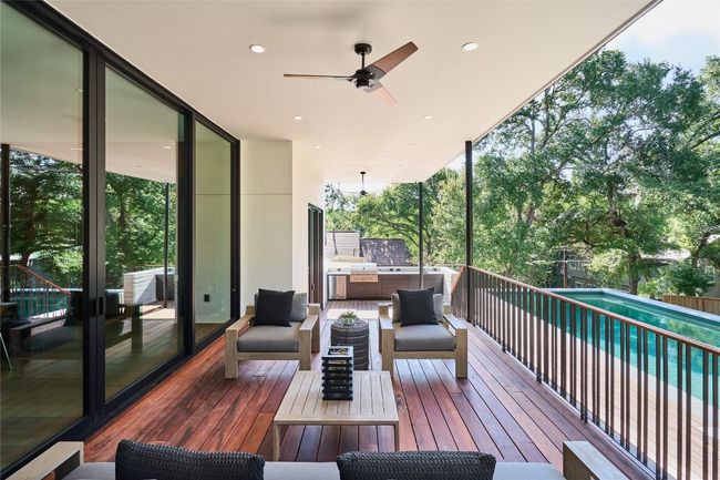 3003 Oakhaven Dr, House other with 5 bedrooms, 5 bathrooms and 4 parking in Austin TX | Image 25