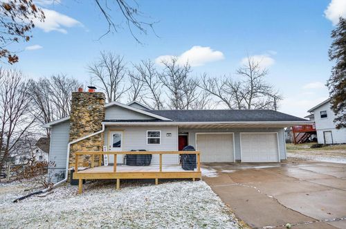 304 Holland Ln, HOLLANDALE, WI, 53544-9542 | Card Image