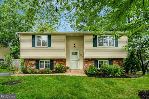 123 Magnolia Rd, STERLING, VA, 20164-5305 | Card Image
