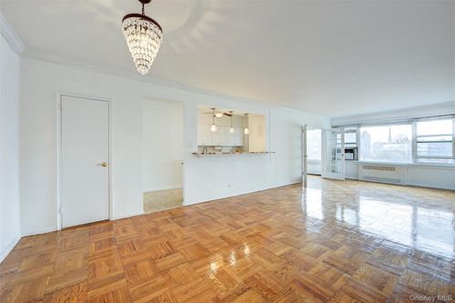 402-110 Queens Blvd, Forest Hills, NY, 11375 | Card Image