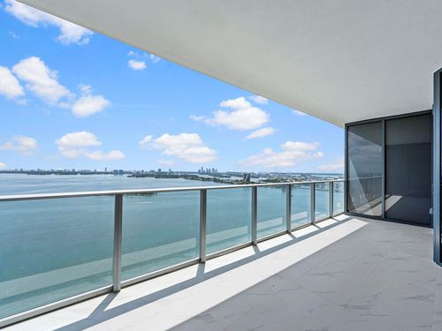 unit-3002-700 Ne 24th St, Miami, FL, 33137-5508 | Card Image