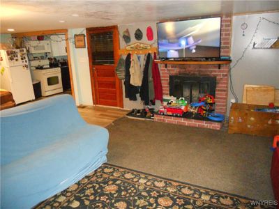 Living Room w/wood fire place | Image 3