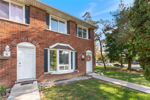 7-2700 Barton St E, Hamilton, ON, L8E2J7 | Card Image