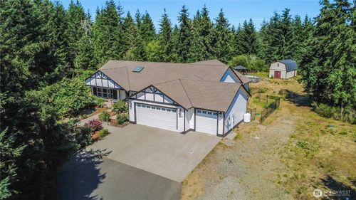 15325 Glenshire Pl Sw, Port Orchard, WA, 98367-6001 | Card Image