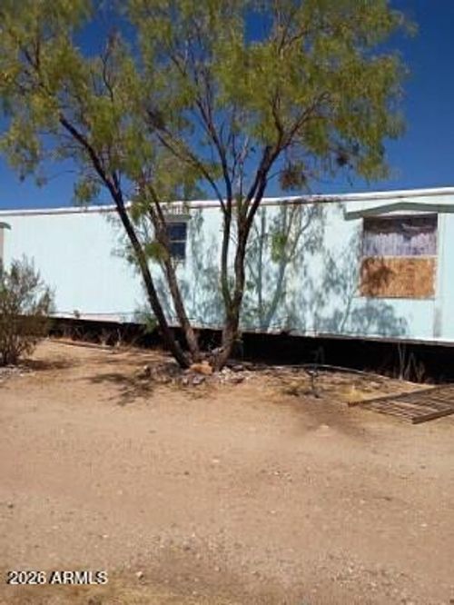 6095 W Gladys Drive, Golden Valley, AZ, 86413 | Card Image