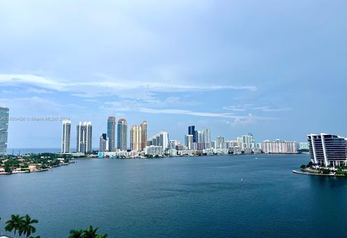 apt-1711-3530 Mystic Pointe Dr, Aventura, FL, 33180-4530 | Card Image