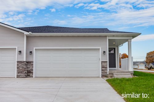 2713 13th St Ne, Bondurant, IA, 50035-2700 | Card Image