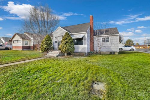 125 Shoup Ave W, Twin Falls, ID, 83301-5021 | Card Image
