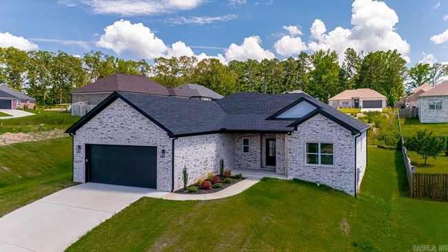 5013 Clover Brook Dr, House other with 3 bedrooms, 2 bathrooms and null parking in Bryant AR | Image 4
