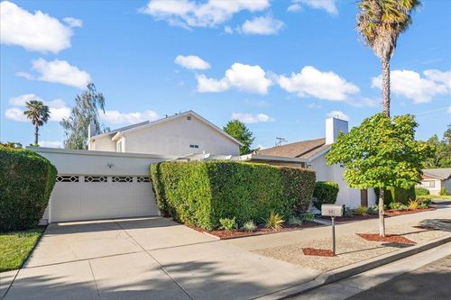 945 Northrup St, San Jose, CA, 95126-3718 | Card Image