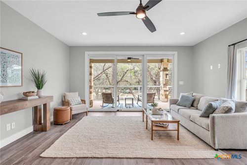 apt-315-540 River Run, New Braunfels, TX, 78132-2161 | Card Image