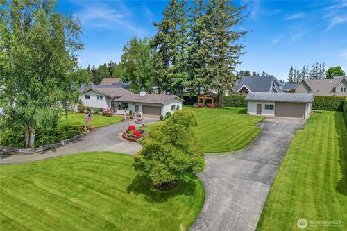136 W Wiser Lake Rd, Ferndale, WA, 98248-9421 | Card Image