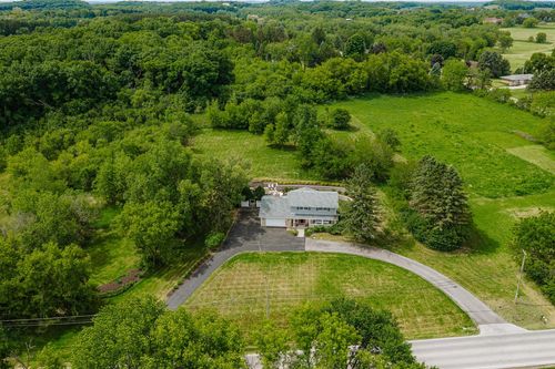 N10W28431 Northview Road, Delafield, WI, 53188 | Card Image