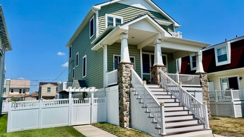 428 Simpson Ave, Ocean City, NJ, 08226-3924 | Card Image