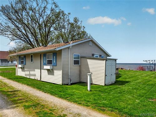 12571 Green Ln, Lyndonville, NY, 14098 | Card Image