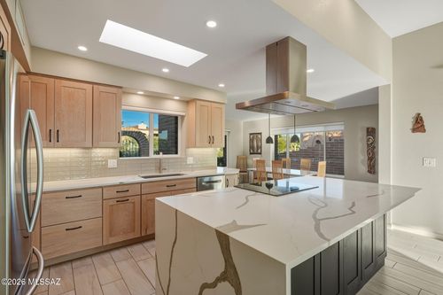 6758 E Paseo Penoso, Tucson, AZ, 85750 | Card Image