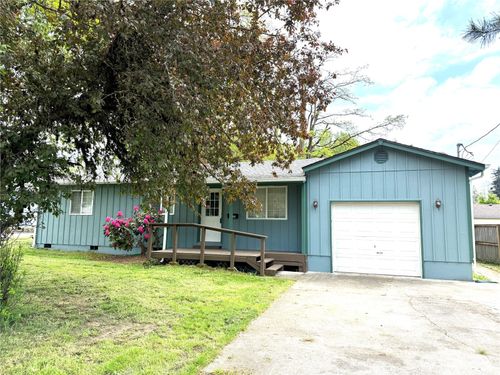 912 Marion St, Centralia, WA, 98531-5429 | Card Image