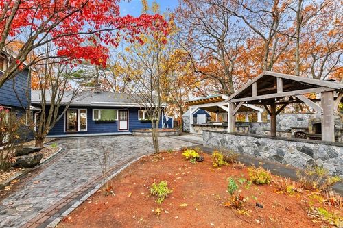 2 Mcintyre Rd, Saugus, MA, 01906-2054 | Card Image