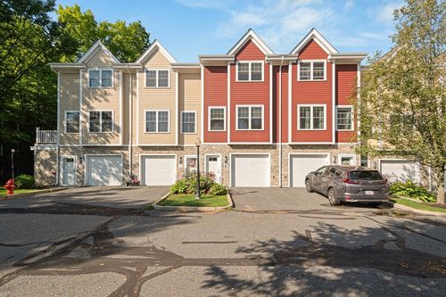 18-18 Saint Marys Way, Marlborough, MA, 01752 | Card Image