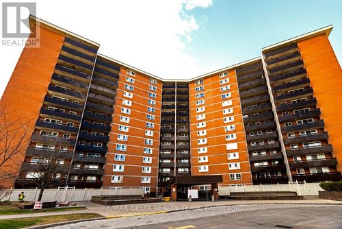 402-2000 Jasmine Cres, Ottawa, ON, K1J8K4 | Card Image