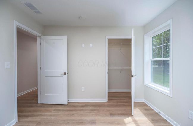 32 Maple St, House other with 3 bedrooms, 2 bathrooms and null parking in Jeffersonville OH | Image 20