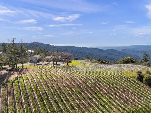 27200 Loma Prieta Way, Los Gatos, CA, 95033-8106 | Card Image