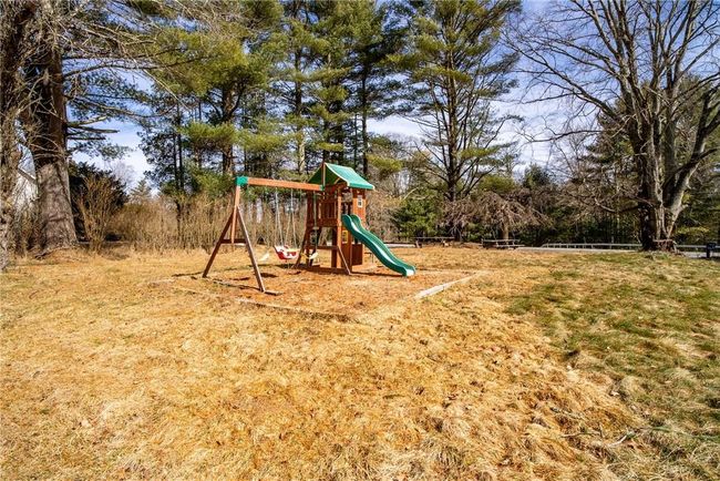 1061 State Route 42, House other with 3 bedrooms, 2 bathrooms and null parking in Sparrow Bush NY | Image 32