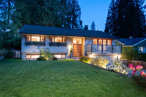 4318 Quinton Pl, North Vancouver, BC, V7R4A7 | Card Image