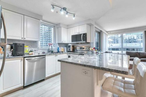 701-683 10 St Sw, Calgary, AB, T2P5G3 | Card Image