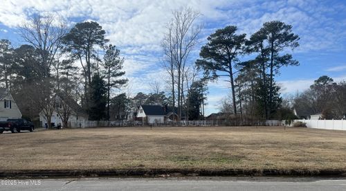 2106 Saint George Pl, Kinston, NC, 28504-1918 | Card Image