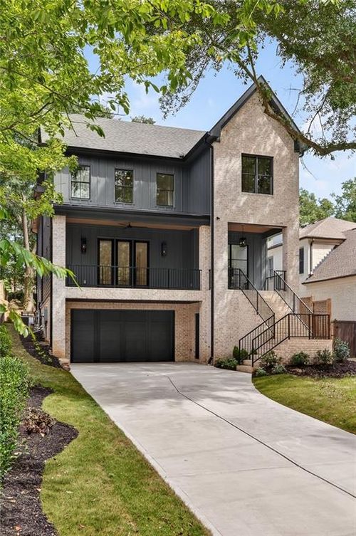 1487 Sylvan Cir Ne, Brookhaven, GA, 30319-3423 | Card Image
