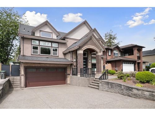 9241 127 St, Surrey, BC, V3V5H4 | Card Image