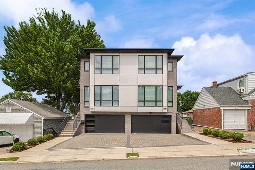 309 7th, Palisades Park, NJ, 07650 | Card Image