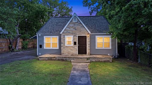 2715 E Haskell St, Tulsa, OK, 74110-5425 | Card Image