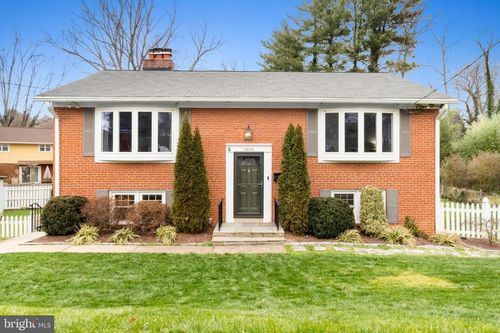 10600 Springmann Dr, FAIRFAX, VA, 22030-3902 | Card Image