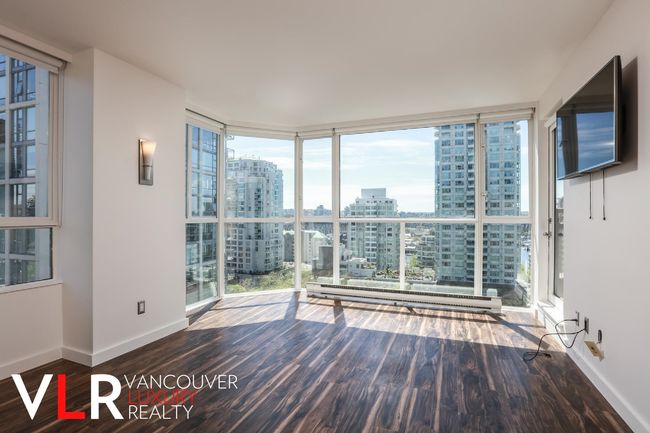 1001 - 888 Pacific Street, Condo with 2 bedrooms, 2 bathrooms and 1 parking in Vancouver BC | Image 8