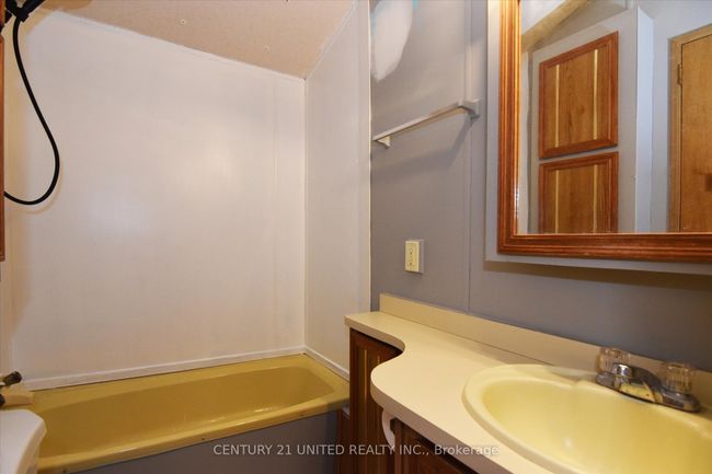 12 Tyler Dr, House other with 2 bedrooms, 1 bathrooms and 2 parking in Keene ON | Image 17