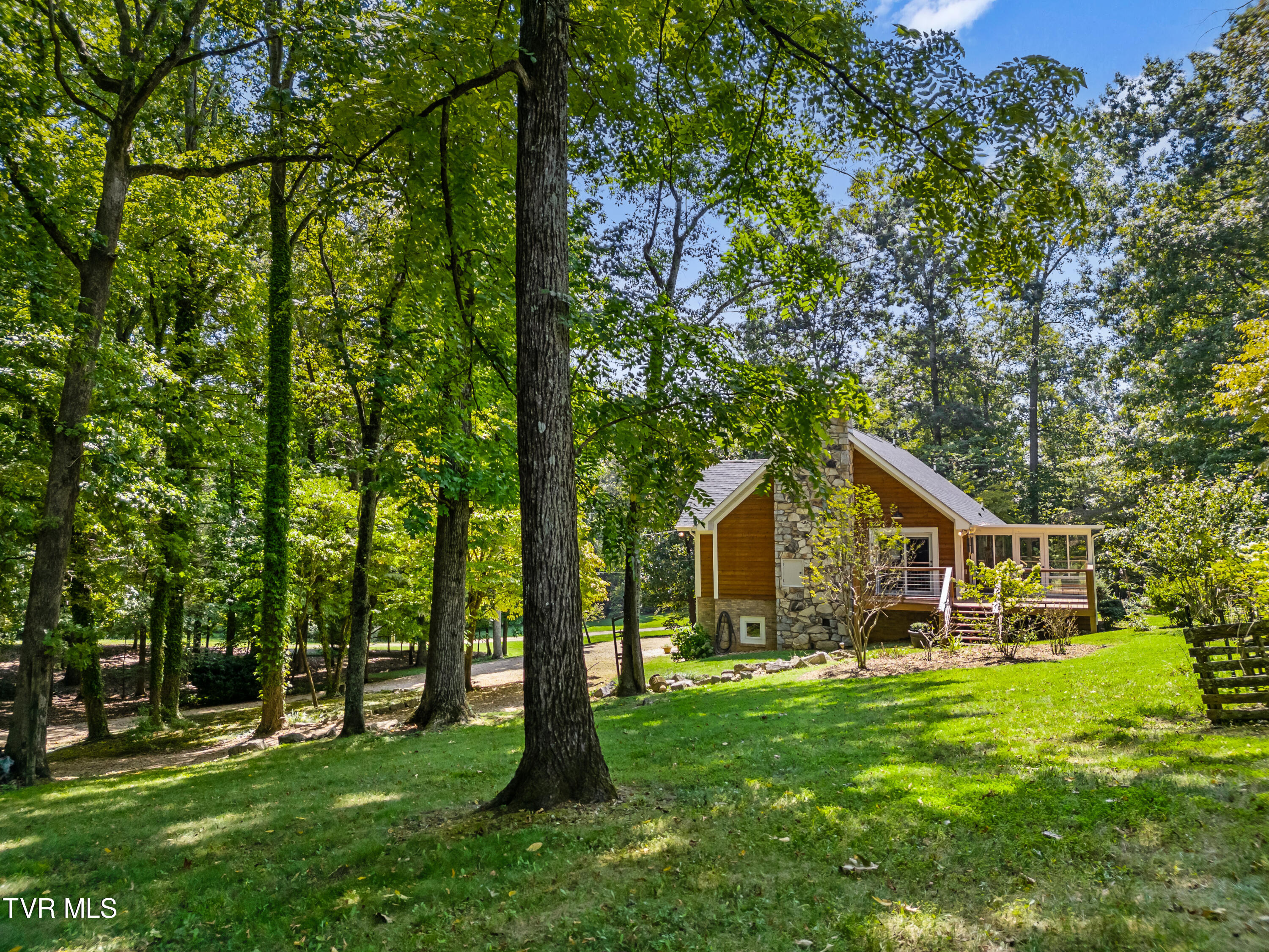 Park Ln, Greeneville, TN 37743