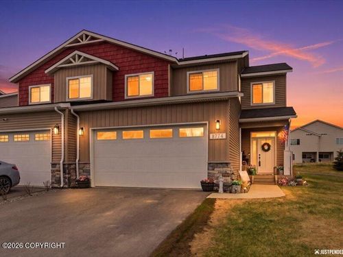 8774 Dry Creek Loop, Anchorage, AK, 99502-4640 | Card Image