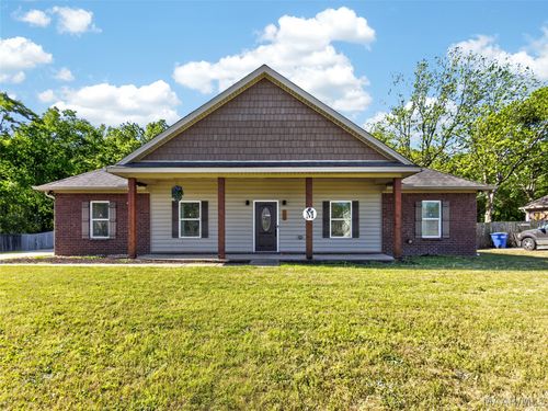 200 Jennifer Ln, Deatsville, AL, 36022-2698 | Card Image