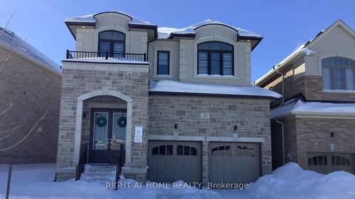 upper-14 Connell Dr, Keswick, ON, L4P0J4 | Card Image