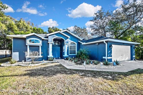 8019 Timberlake Ave, Spring Hill, FL, 34606-5238 | Card Image