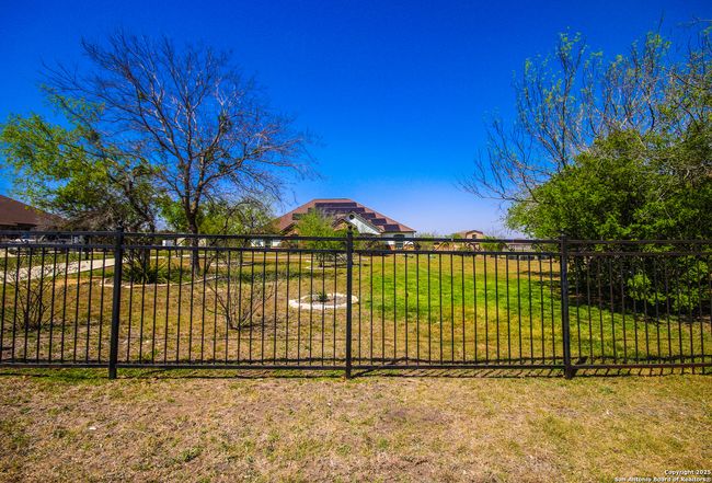 12709 Sherlock Ln, House other with 4 bedrooms, 3 bathrooms and null parking in Schertz TX | Image 4