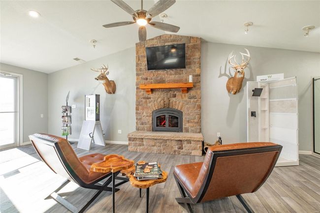1665 S State St, Home with 0 bedrooms, 0 bathrooms and null parking in Jerseyville IL | Image 22