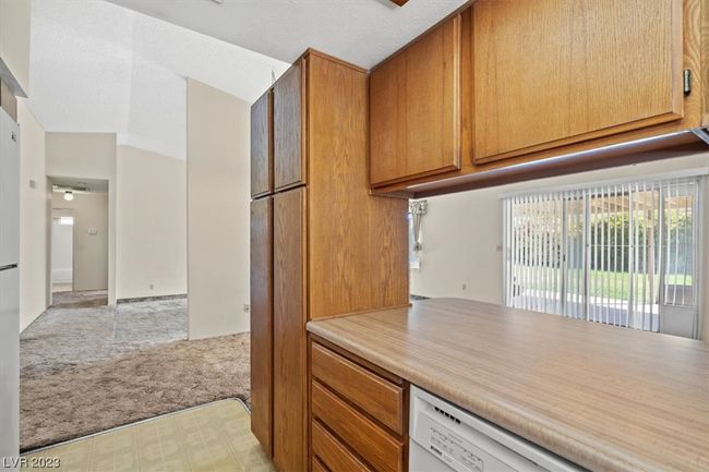 872 Linn Ln, House other with 3 bedrooms, 2 bathrooms and null parking in Las Vegas NV | Image 17