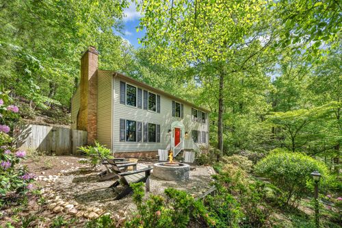 301 Coventry Ln Sw, Roanoke, VA, 24014-3040 | Card Image